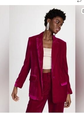 Maeve Velvet Blazer in Vivid Magenta